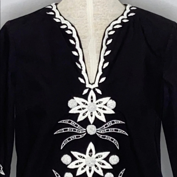 Cynthia Steffe Embroidered 3/4 Sleeve Tunic - Small - Picture 2 of 7